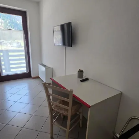 Casa Corti Ristorante Bergamo Hostel Valbondione