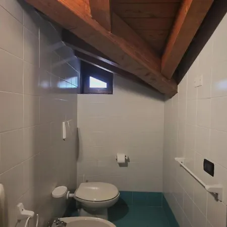 Casa Corti Ristorante Bergamo Hostel *