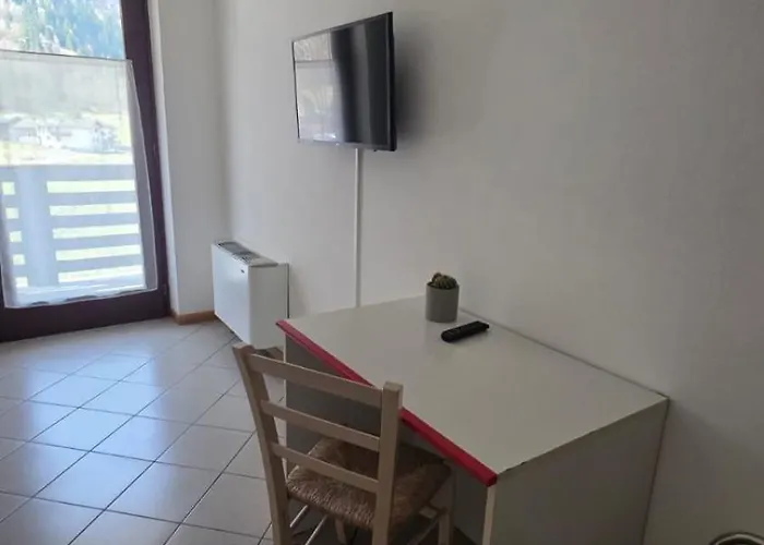 Casa Corti Ristorante Bergamo אכסניה ואלבונדיונה