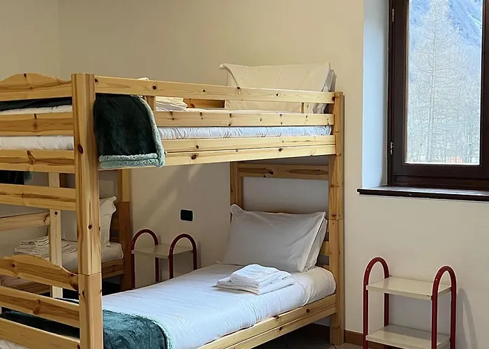 Casa Corti Ristorante Bergamo * ואלבונדיונה